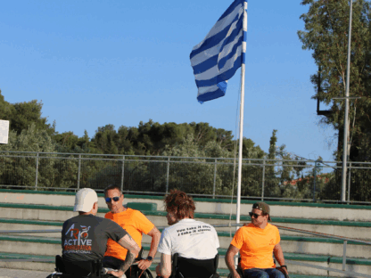 Wspólne zapoznanie się z terenem ośrodka SportCamp w Loutraki.