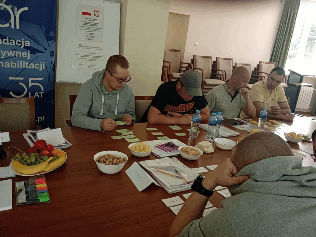Uczestnicy podczas zajęć Warsztatu Aktywizacji Zawodowej w Zakopanem, 9-17.07.2025 r.