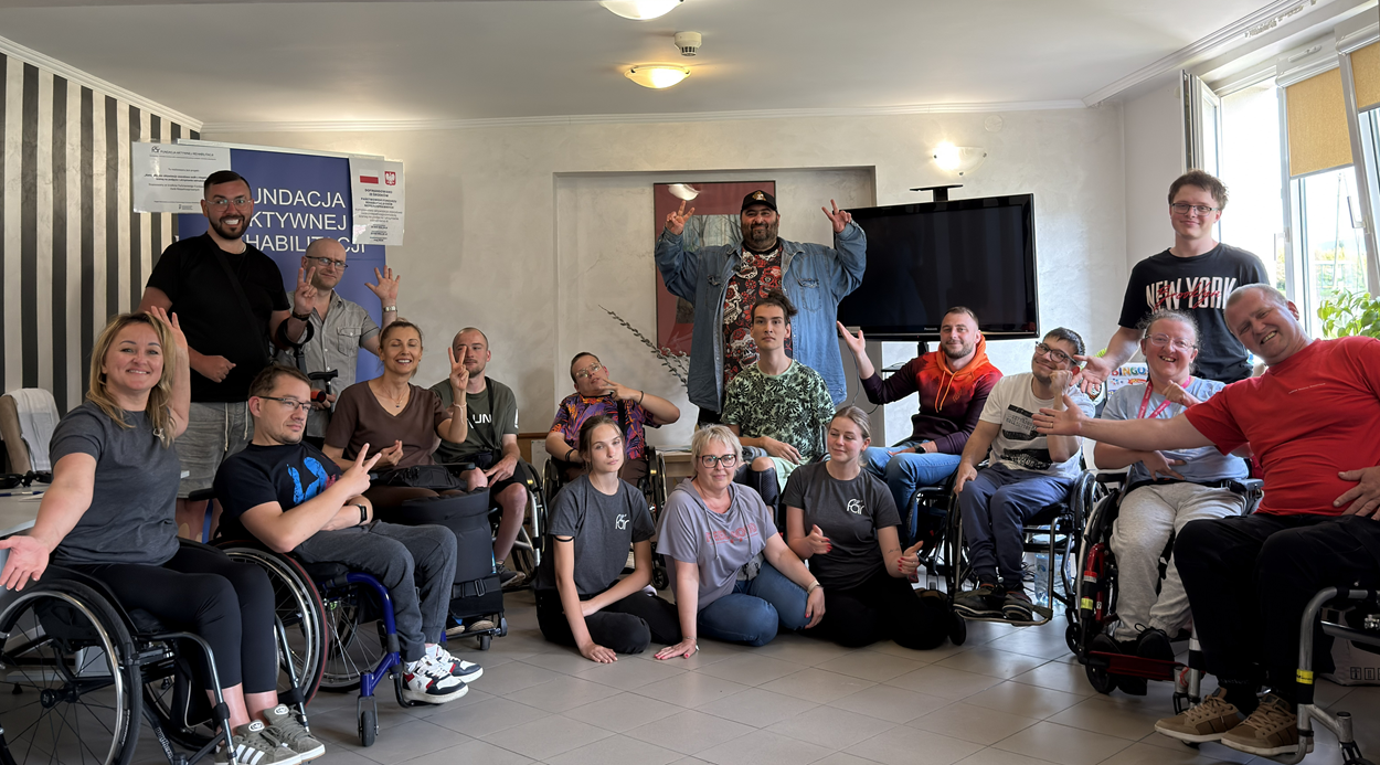 Uczestnicy i kadra warsztatu Atywizacji Zawodowej w Czudcu 5-13.06.2026 r.